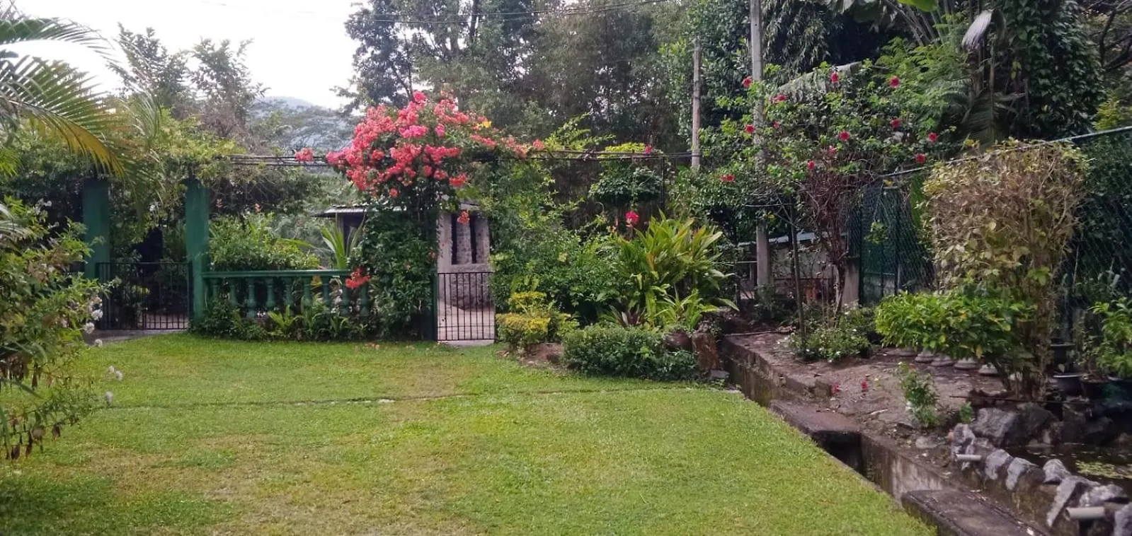Guest house Namadi Heights Bungalow Kandy